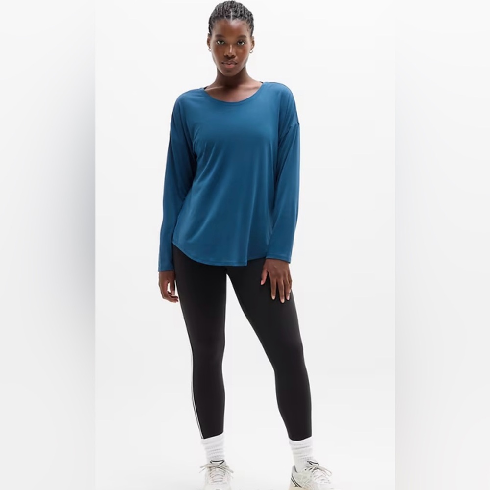 Athleta Move With Ease Top Maritime Blue Women's Long Sleeve Shirt LT Large